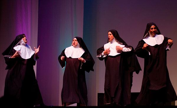 SANTINHAS-DO-PAU-OCO